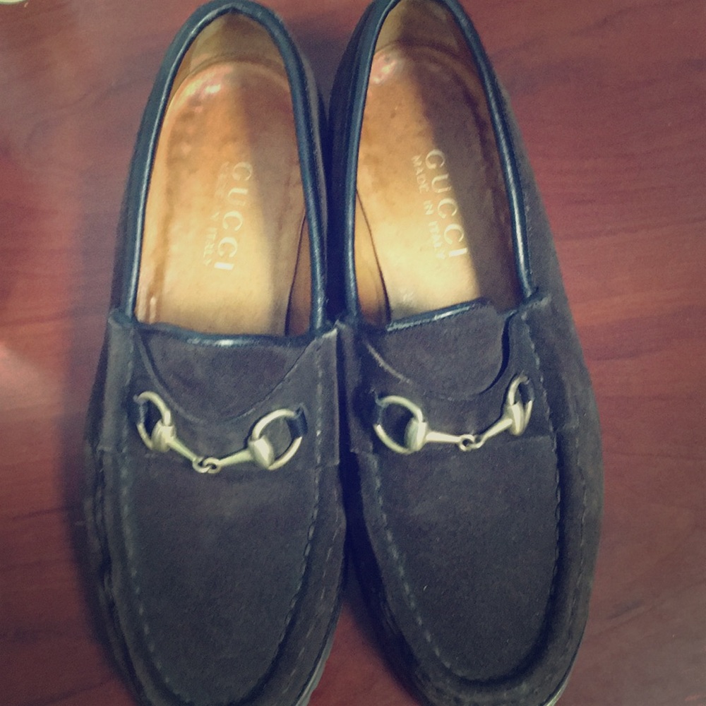Authentic Gucci shoes 👞 brown suede horsebit shoe
